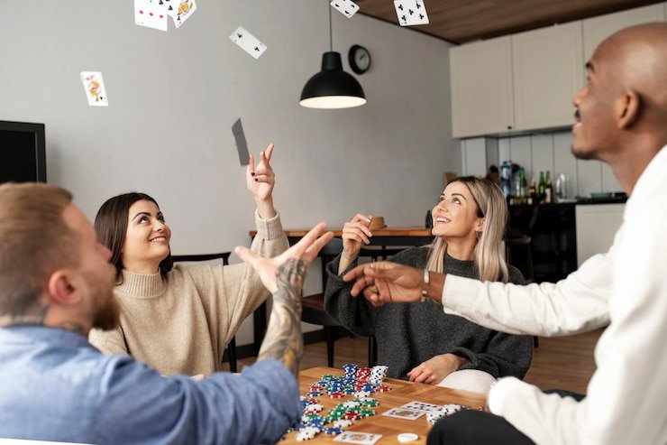 Meja Sic Bo dealer langsung naga368 menampilkan tiga dadu dan hasil kombinasi